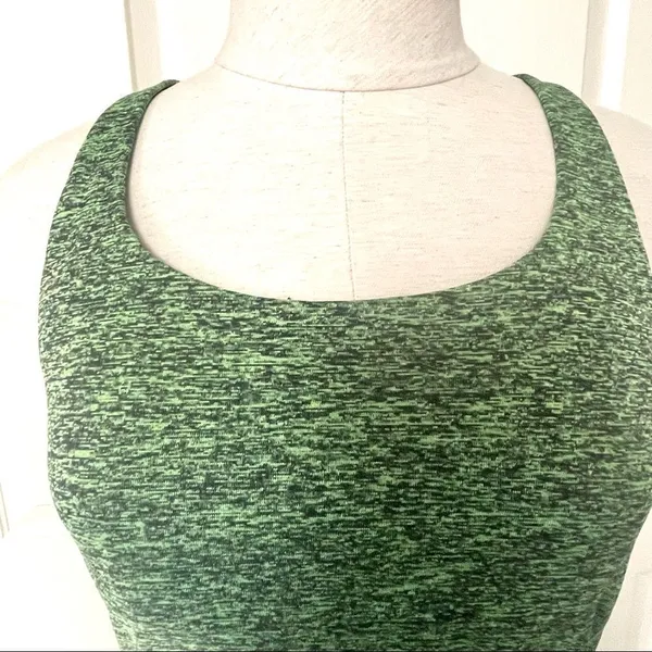 Icyzone green athletic tank with built in bra - Image 5