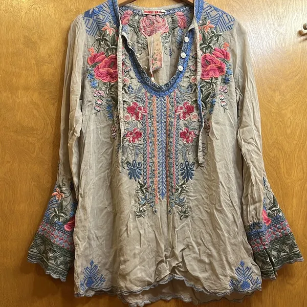 “Millie” Blouse. *sold out in stores* $260 MSRP. Wheat Color. NWT - Image 8