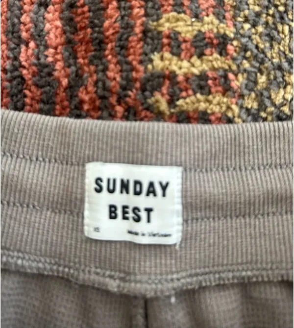 Aritzia Joggers Sunday Best - Image 2