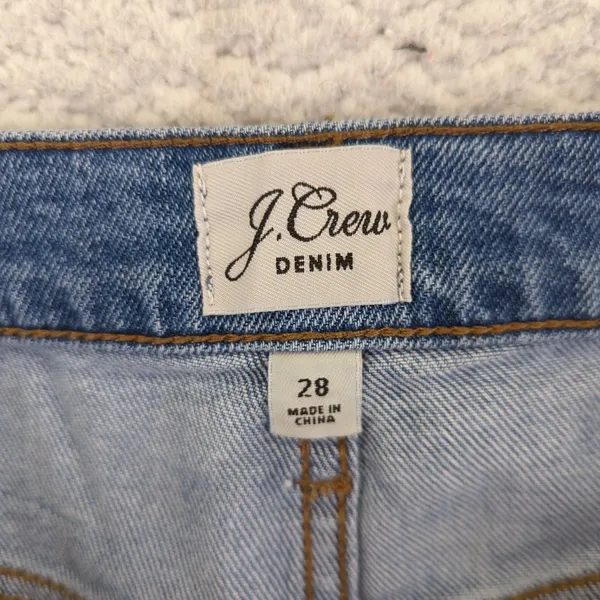 J Crew Slim Boyfriend Jean Women's Size 28‎ Light Wash Distressed Raw Hem Denim - Image 3