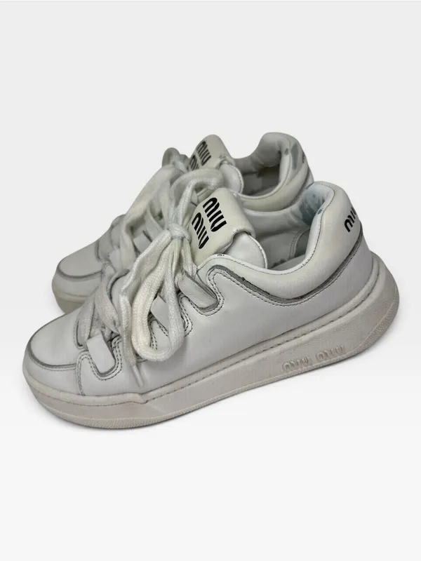 Miu Miu White Leather Logo Low Top Sneakers Made in Italy SIZE 35.5 - Image 3