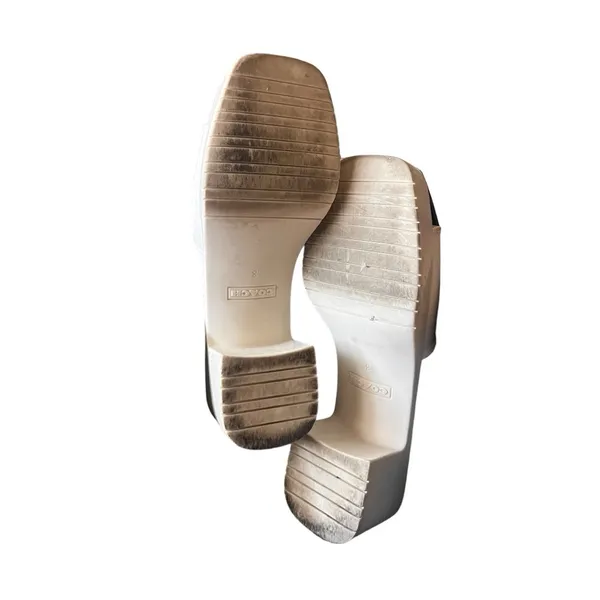 Coach Scarlett sandal cream color women's size 8 - Image 3