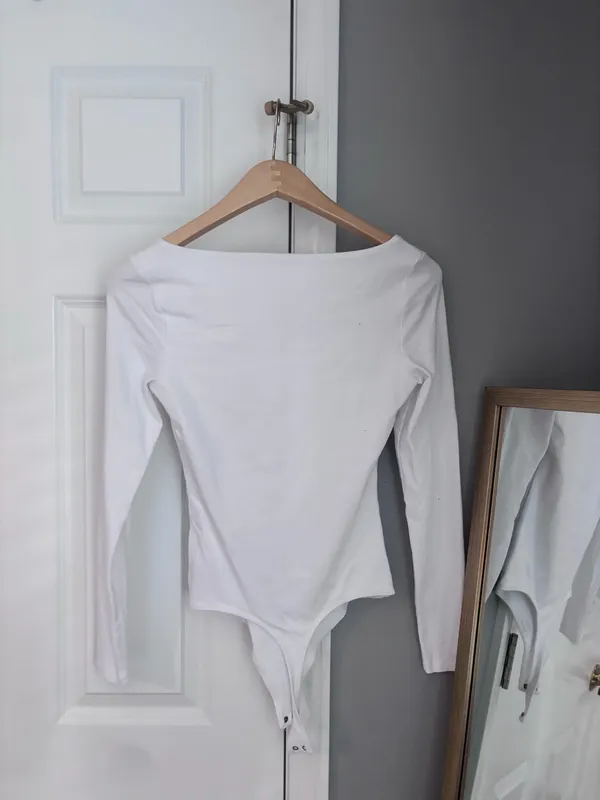 Abercrombie Long Sleeve Bodysuit - Image 2