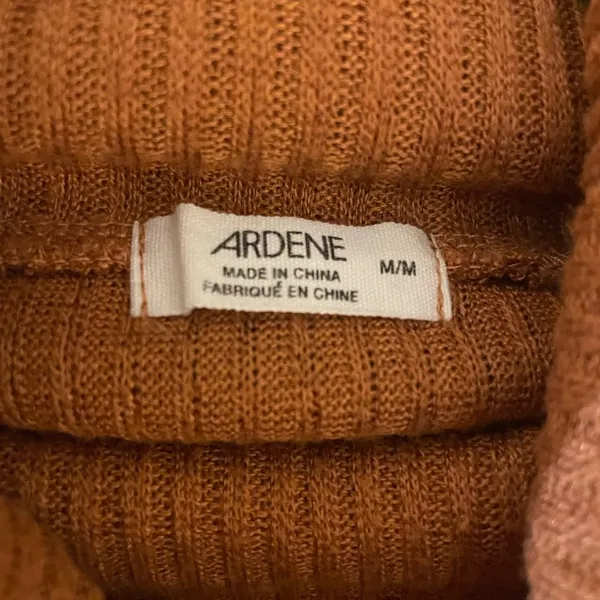 Ardene Cropped Ribbed Turtle Neck Sweater, Burnt Orange, Size M, NWOT - Image 5