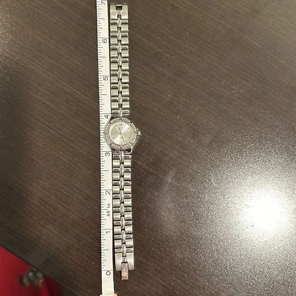 Antique Invicta watch.  Model no.‎ 0135 - Image 4