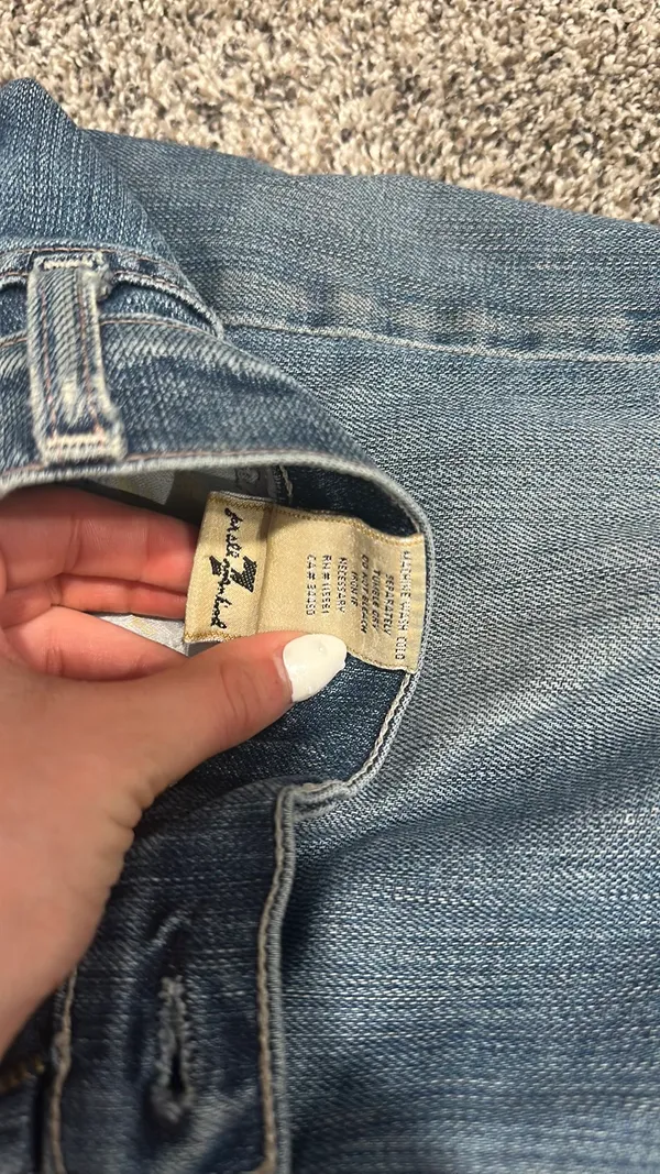 7 For All Mankind Women’s Jeans - Image 6