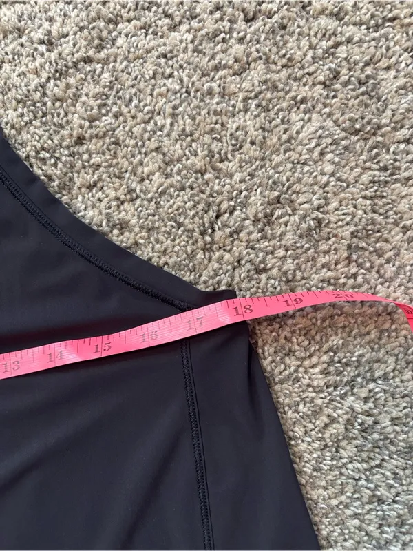 Athleta Tank Top size small - Image 3