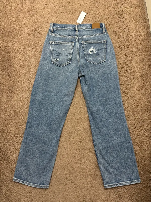 NWT American Eagle Medium Wash Boyfriend Jeans - Image 2