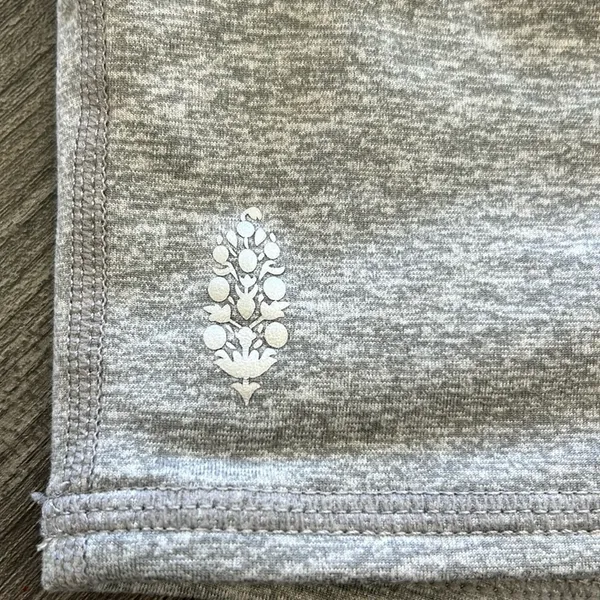 Free People Movement Gray Strappy Crop Top/Sports Bra. Size XS - Image 3