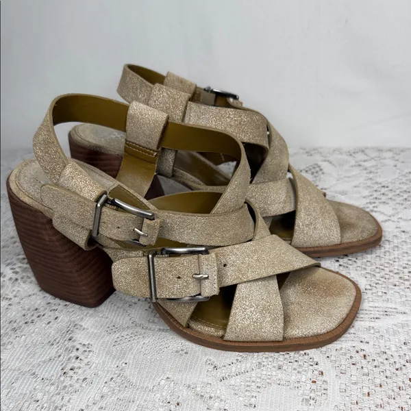 Vince Camuto Penina new tortilla leather stone tan cream block sandal heels sz 7 - Image 2