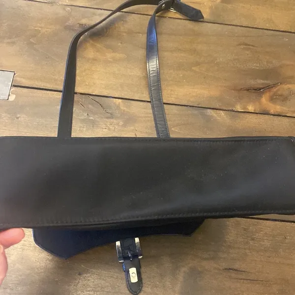 Etienne Aigner Black‎ Leather and Fabric Shoulder Bag - Image 6