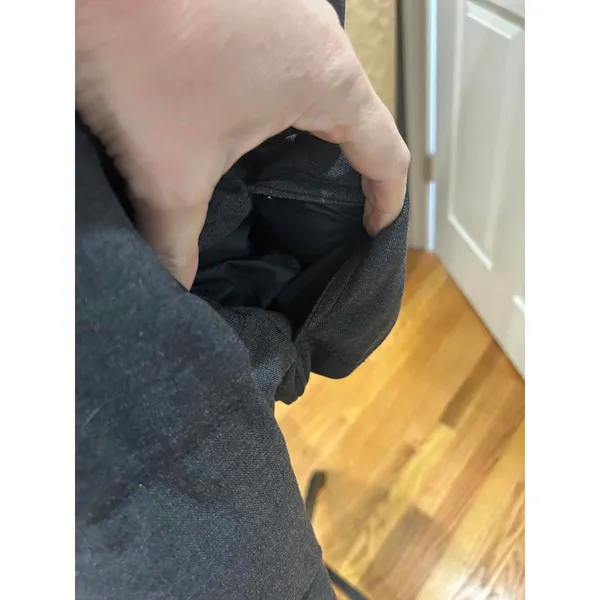 Allbirds Trino Merino Wool Puffer Jacket in Charcoal Grey Lg - Image 6