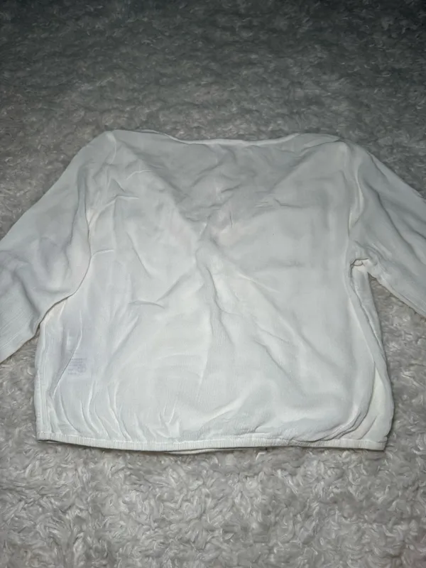 Hollister Linen Top - Image 4