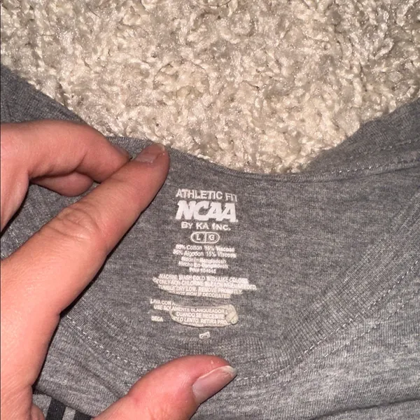 National Collegiate Athletic Association UMD t shirt - Image 2