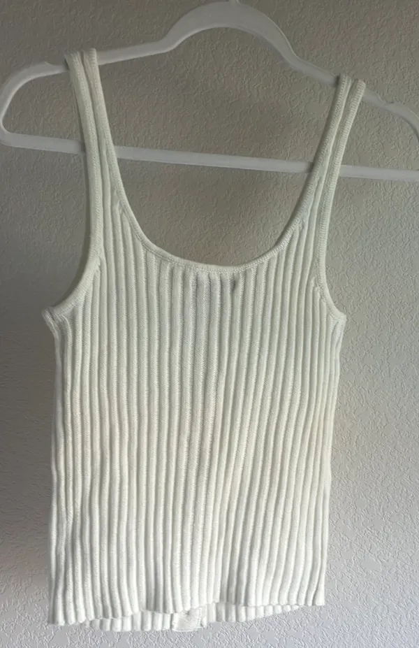 American Eagle Knit Button Tank-top - Image 4