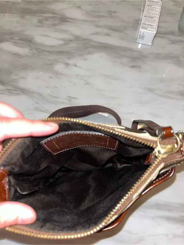 COACH L0649-10129 Y2K Signature Jacquard Crossbody Purse Brown - Image 8