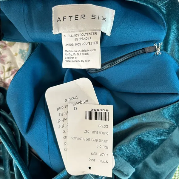 NWT After Six Lux Velvet V-Neck Maxi‎ Low V-Back Flutter Sleeves Dress 0 - Image 5
