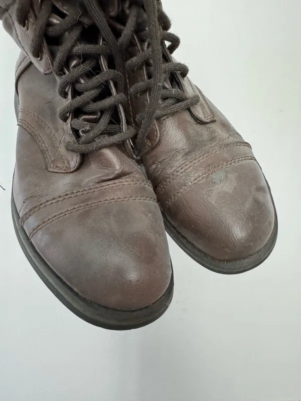 SO Brown Leather Lace - Image 2