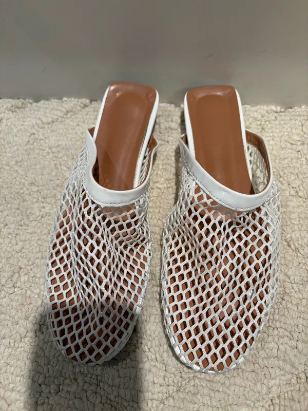 White Mesh Fishnet Flat Mule Shoes Size 6 - Image 4