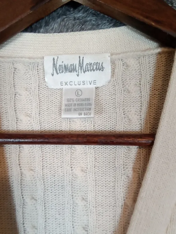 Neiman Marcus Exclusive Vintage 90scashmere Cable Knit Cardigan Preppy Sz L - Image 3