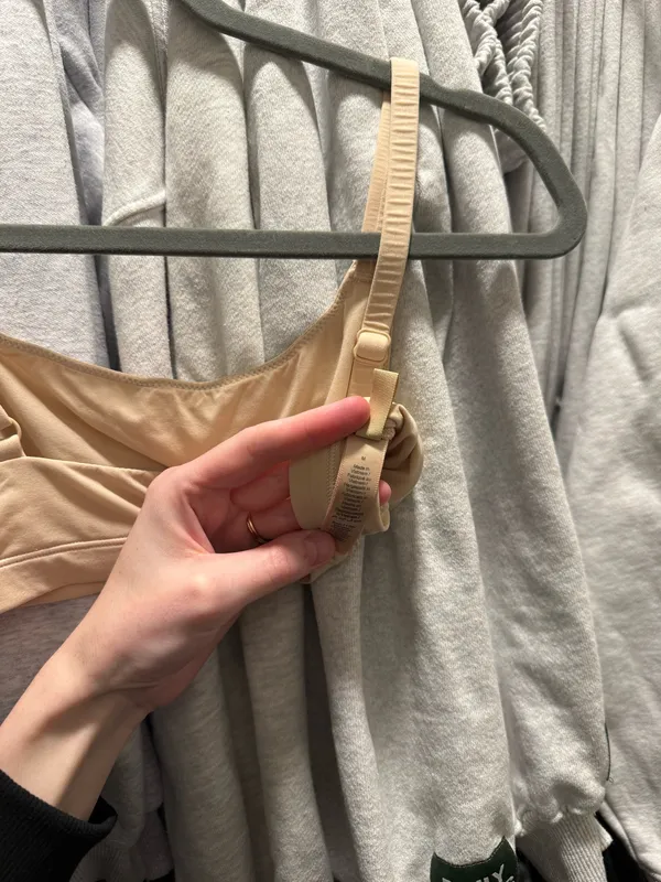 Skims Scoop Bralette - Image 3