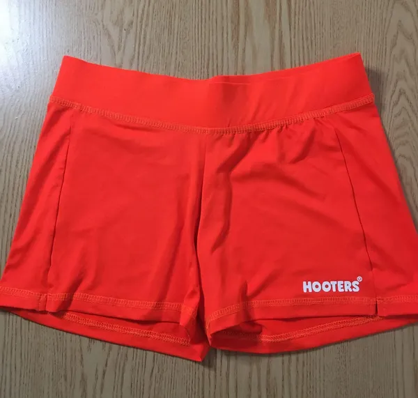 New Hooters Girl Uniform tank and shorts from Clearwater Florida Size Small - Image 3