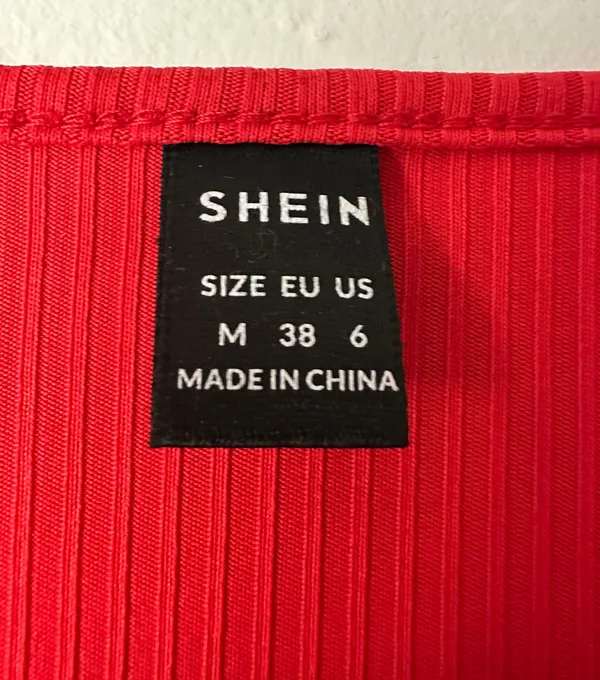 SheIn Red Long Sleeve Crop Top - Image 3