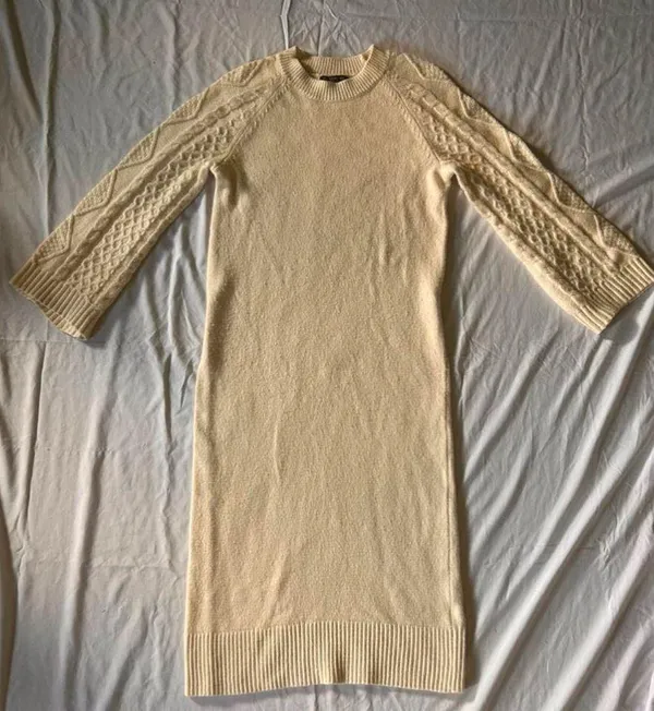 Banana Republic Sweater dress size S - Image 3