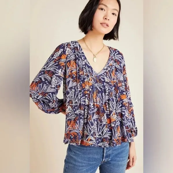 Anthropologie Maeve Cathy pleated v-neck jungle bird print blouse - Image 2