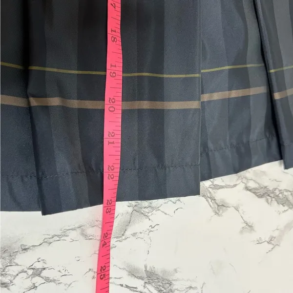 NWOT‎ Weekend Max Mara plaid pleat front a line skirt Sz 8 - Image 4