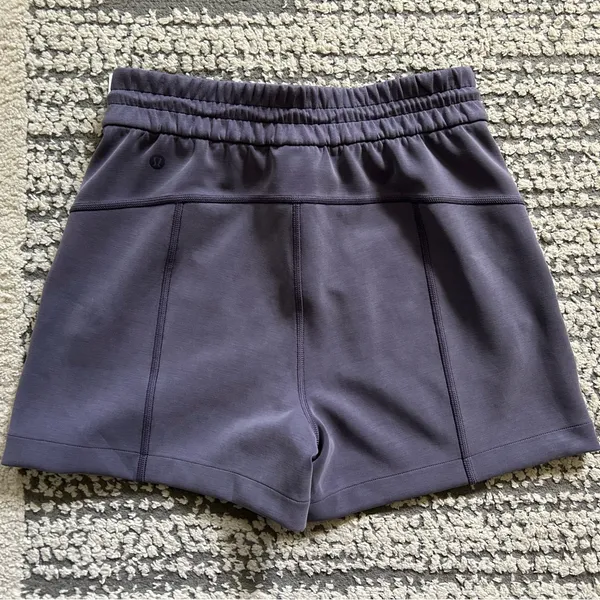 Lululemon Softstream Shorts Size 4 - Image 2