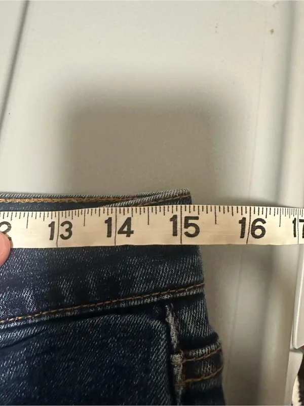 Abercrombie and Fitch the ankle straight ultra high rise medium wash 29 - Image 4