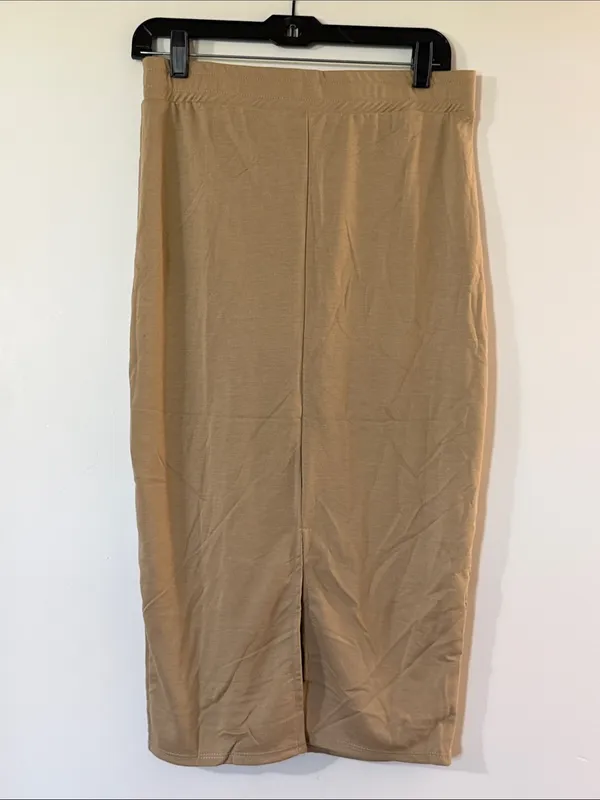 Two piece set- tank top and skirt - Image 9