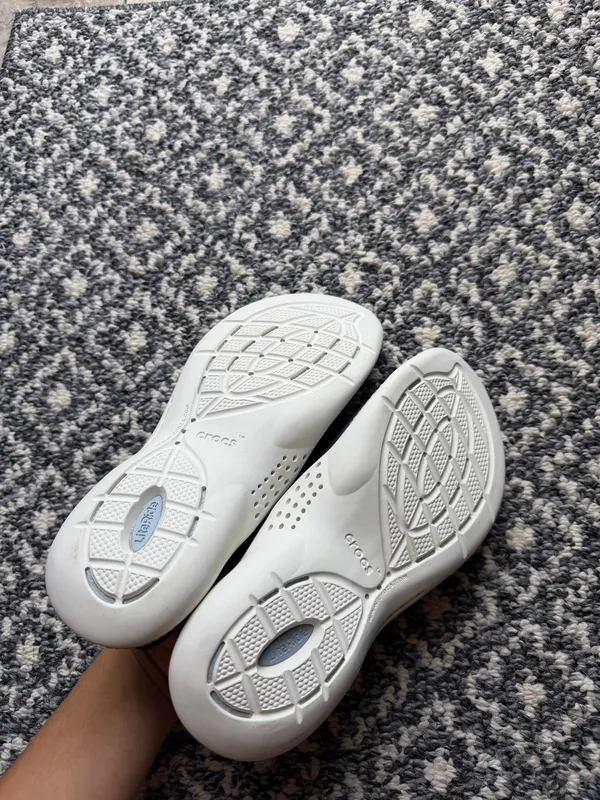 Crocs Rode Lite Sneakers - Image 4