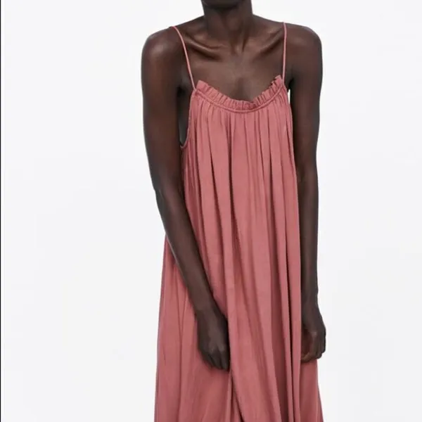 ✨ LONG SLIP DRESS✨ - Image 4