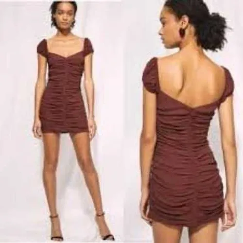 Wilfred‎ Aritzia Ruched Cap Sleeve Mini Dress Wine Red Bodycon - Image 2