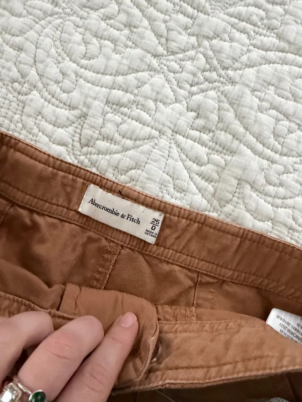 Abercrombie and fitch cargo pants size 25 - Image 6