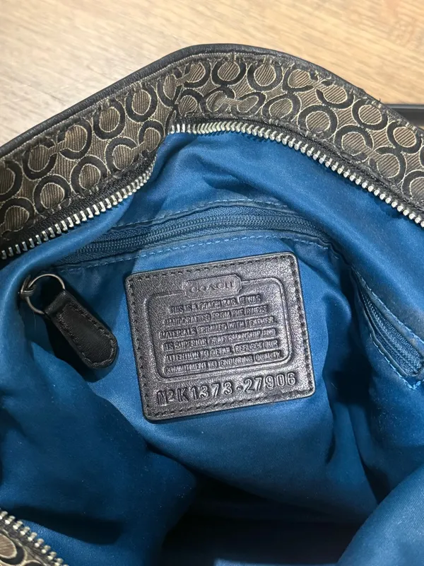 Coach Y2K Madison OP Art Pearlescent Signature Large Handbag - Image 6