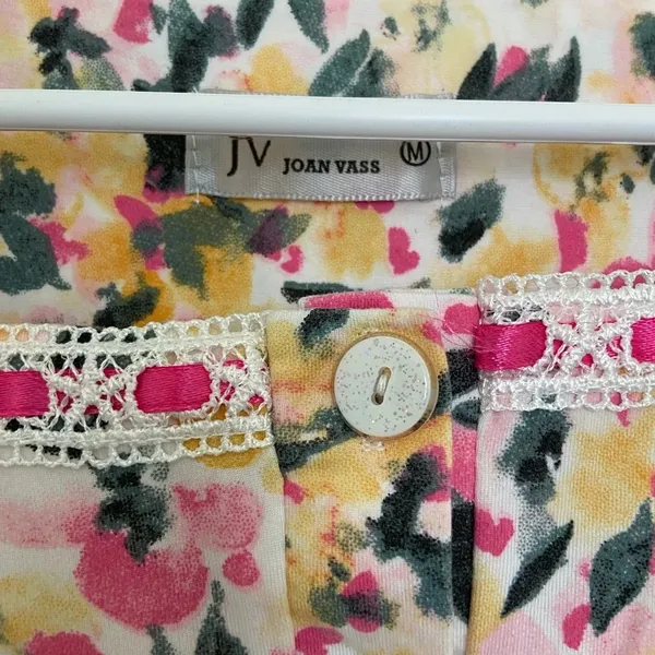 EUC‎ | Joan Vass women’s patterned lace decorated top — medium - Image 3