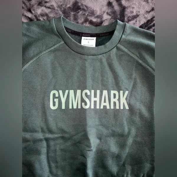 Gymshark Crewneck Sweatshirt Size Small - Image 3