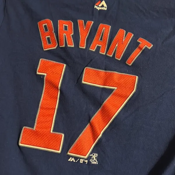 Majestic Chicago Cubs Kris Bryant T-Shirt - Image 4
