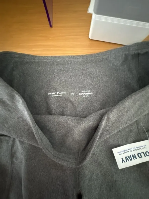 Old Navy Powersoft High-Rise Leggings, Gray Heather, Medium - Image 4