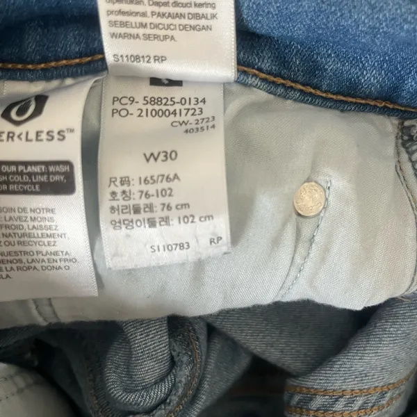Levi’s 724 High Rise‎ Straight Leg Jeans Size 10/30 - Image 4