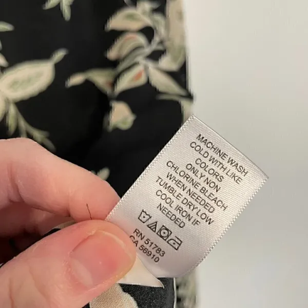 MAURICES Atwood Pleated Floral Blouse Black Cream Beige Long Sleeve Work Office - Image 9