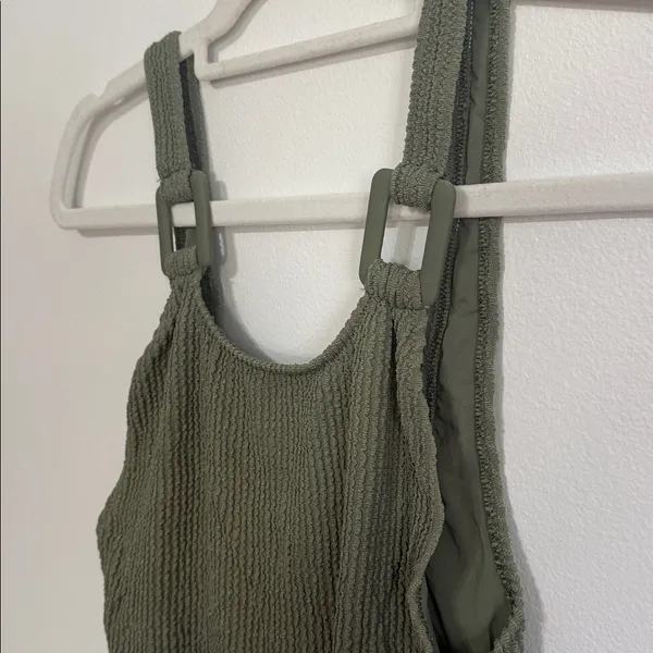 Aerie Birthday Crinkle Scoopneck One Piece Green Shimmer Swim NWT - Image 5