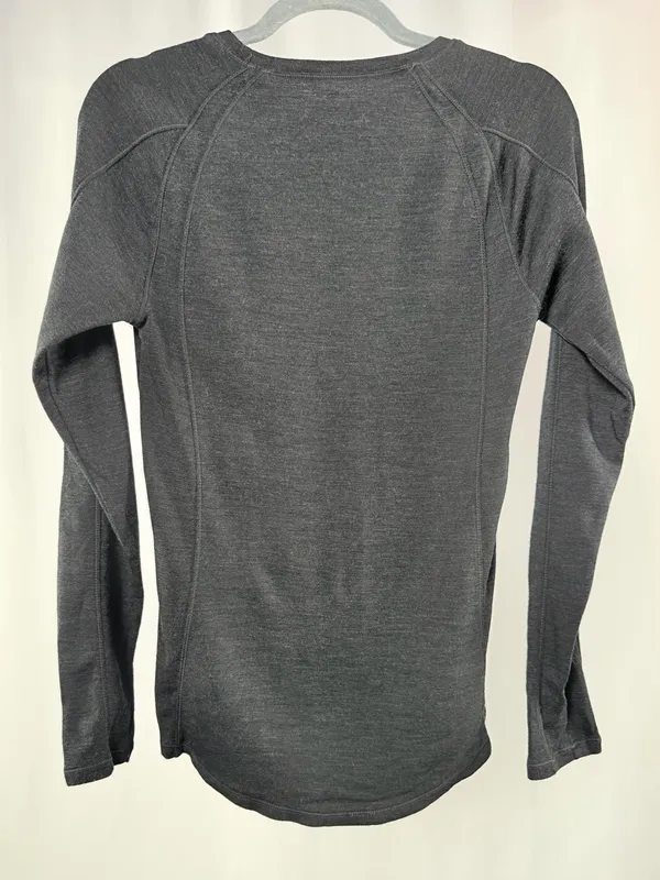 L.L. Bean Women's 100% Merino Wool Base Layer Long Sleeve Crewneck Top Charcoal - Image 2