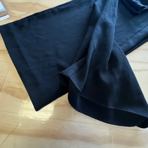Loft Petites Black V-Neck Tie Waist Wide Leg Cropped Jumpsuit 0P Minimalist - Image 7