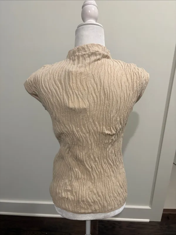 New With Tags Zara Beige Knit Textured Funnel Neck Top Sz M - Image 11