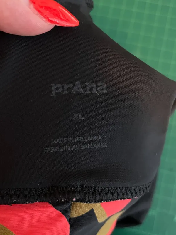 Prana Women XL Black Red Rose Fire Indo Disco Marine Street Swim Bikini Top - Image 4