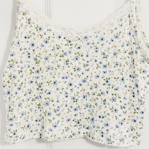 Brandy Melville Pastel Blue White Floral Lace Bow Stretchy Crop Tank Top - Image 2